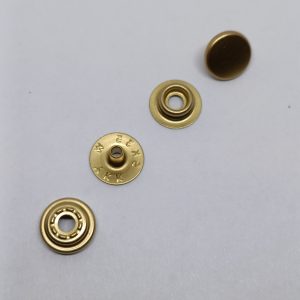 Кнопки кольцевые YKK золото 13 мм